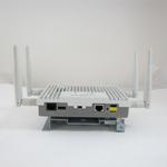 The Meru Networks AP1020i router with 300mbps WiFi, 1 N/A ETH-ports and
                                                 0 USB-ports