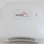 The Meru Networks AP332i router with 300mbps WiFi, 2 N/A ETH-ports and
                                                 0 USB-ports