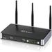 The OvisLink AirLive N450R router has 300mbps WiFi, 4 N/A ETH-ports and 0 USB-ports. 