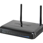 The TRENDnet TEW-652BRP router with No WiFi,   ETH-ports and
                                                 0 USB-ports