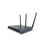 The Amped Wireless APA20 router with Gigabit WiFi, 5 Gigabit ETH-ports and
                                                 0 USB-ports