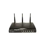 The DrayTek Vigor 2920 router with No WiFi, 5 N/A ETH-ports and
                                                 0 USB-ports