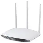 The Edimax BR-6208AC router with Gigabit WiFi, 4 100mbps ETH-ports and
                                                 0 USB-ports