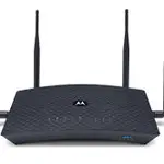 The Motorola MR2600 router with Gigabit WiFi, 4 N/A ETH-ports and
                                                 0 USB-ports