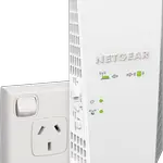 The Netgear EX7300 router with Gigabit WiFi, 1 N/A ETH-ports and
                                                 0 USB-ports