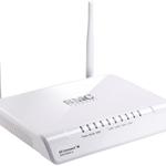 The SMC SMCWEBS-N router with 300mbps WiFi, 4 100mbps ETH-ports and
                                                 0 USB-ports