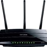 The TP-LINK TD-W8980 v1 router with 300mbps WiFi, 4 N/A ETH-ports and
                                                 0 USB-ports