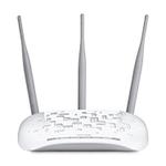 The TP-LINK TL-WA901ND v3.x router with 300mbps WiFi, 1 100mbps ETH-ports and
                                                 0 USB-ports