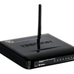 The TRENDnet TEW-635BRM V2.0R router with 300mbps WiFi, 4 100mbps ETH-ports and
                                                 0 USB-ports