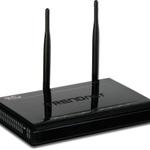 The TRENDnet TEW-691GR router with 300mbps WiFi, 4 Gigabit ETH-ports and
                                                 0 USB-ports