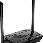 The TRENDnet TEW-731BR V2.xR router with 300mbps WiFi, 4 100mbps ETH-ports and
                                                 0 USB-ports