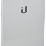 The Ubiquiti Networks NanoStation Loco M2 router with 300mbps WiFi, 1 100mbps ETH-ports and
                                                 0 USB-ports