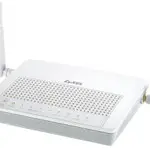 The ZyXEL P-661HNU-F3 router with 300mbps WiFi, 4 100mbps ETH-ports and
                                                 0 USB-ports
