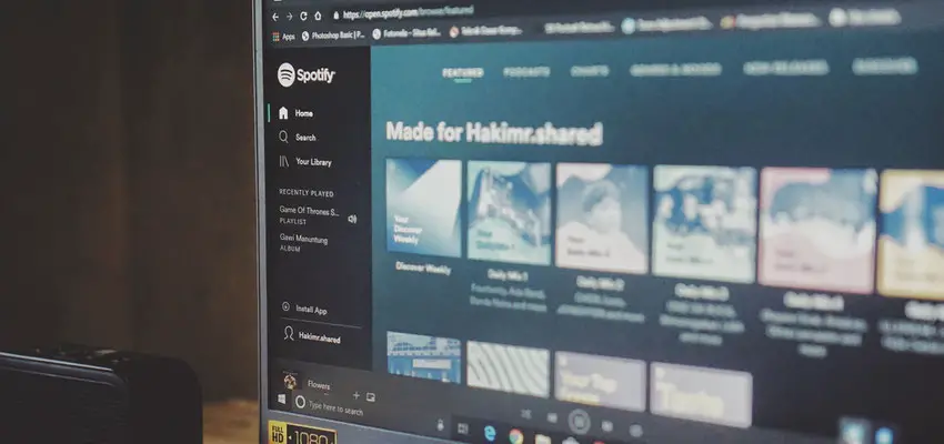 👨🏫 How to Listen to Spotify in Web Player | RouterReset